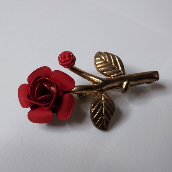 Vintage Little Metal Red Rose Brooch - Picture 1 of 14
